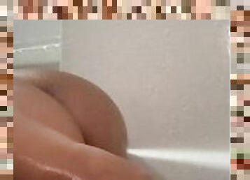 baignade, masturbation, vieux, orgasme, amateur, jouet, jeune-18, gode, plus-agée, fétiche