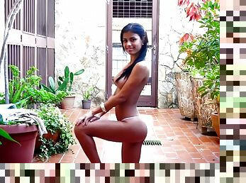 Colombian princess denisse gomez strips naked by the swimming pool
