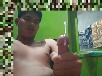 besar-huge, mastubasi, cumshot-keluarnya-sperma, penis-besar, homo, teransang, seorang-diri, penis