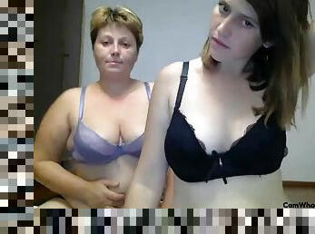 Mom Stepdaughter Webcam