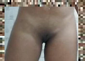 bañando, masturbación, coño-pussy, delgada, amateur, negra-ebony, negra, brasil, ducha, tetitas